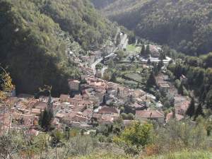 Xtrallusion offers independent self-guided Walking, Adventure, Activity, Skiing and Paragliding Holiday itineraries on the Italian Rivieras, in the Italian Lakes, in the Italian Alps and in some of the most beautiful corners of Italy.